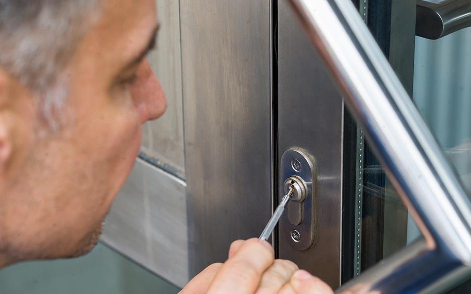 prix changement serrure porte Verneuil-sur-Seine